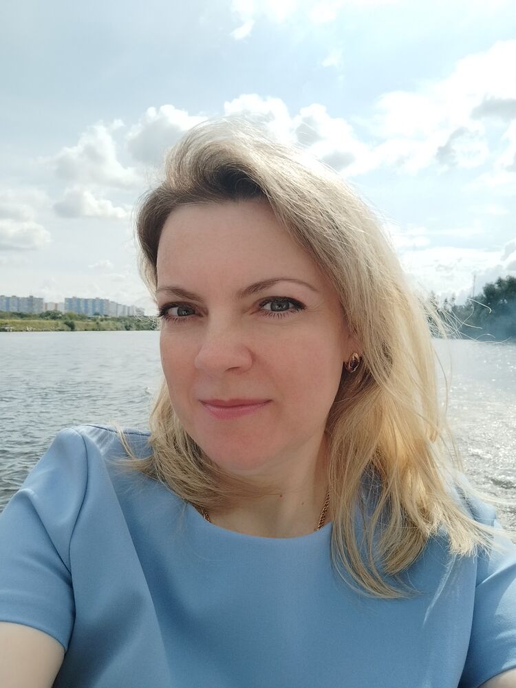  53129937  Natali, 44 ,    