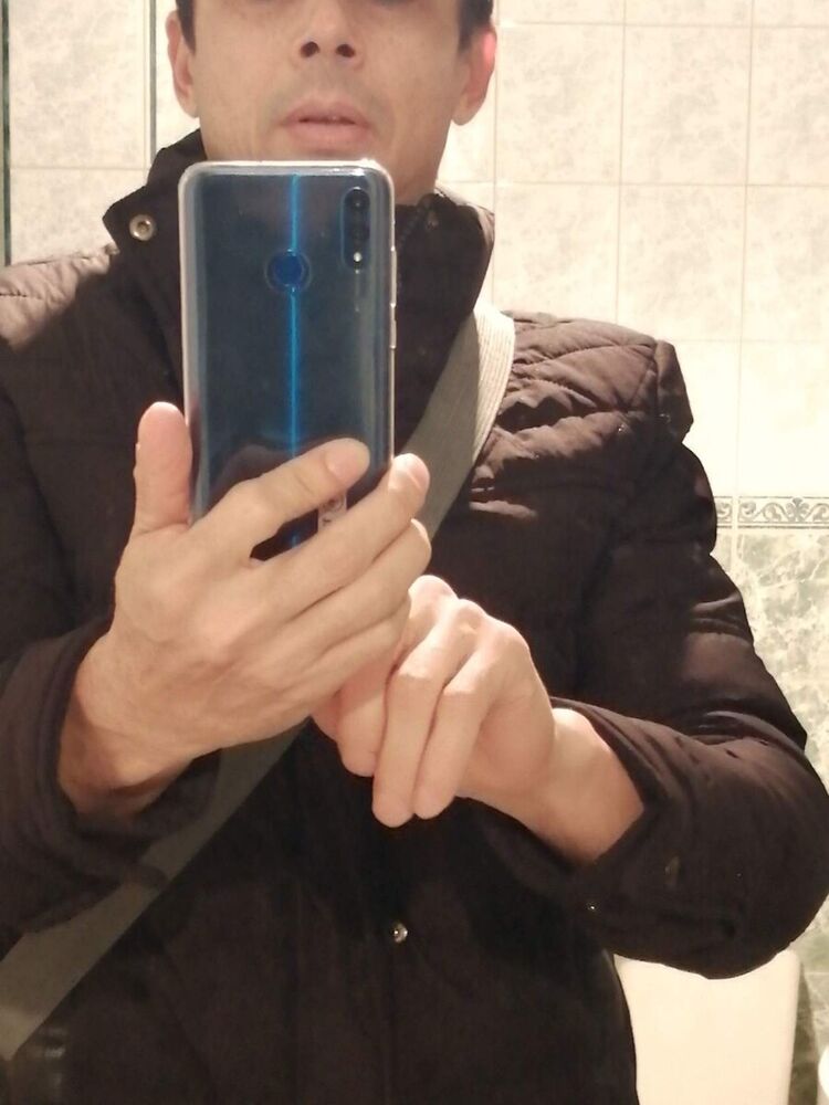  ,   Maxim, 48 ,     , c 