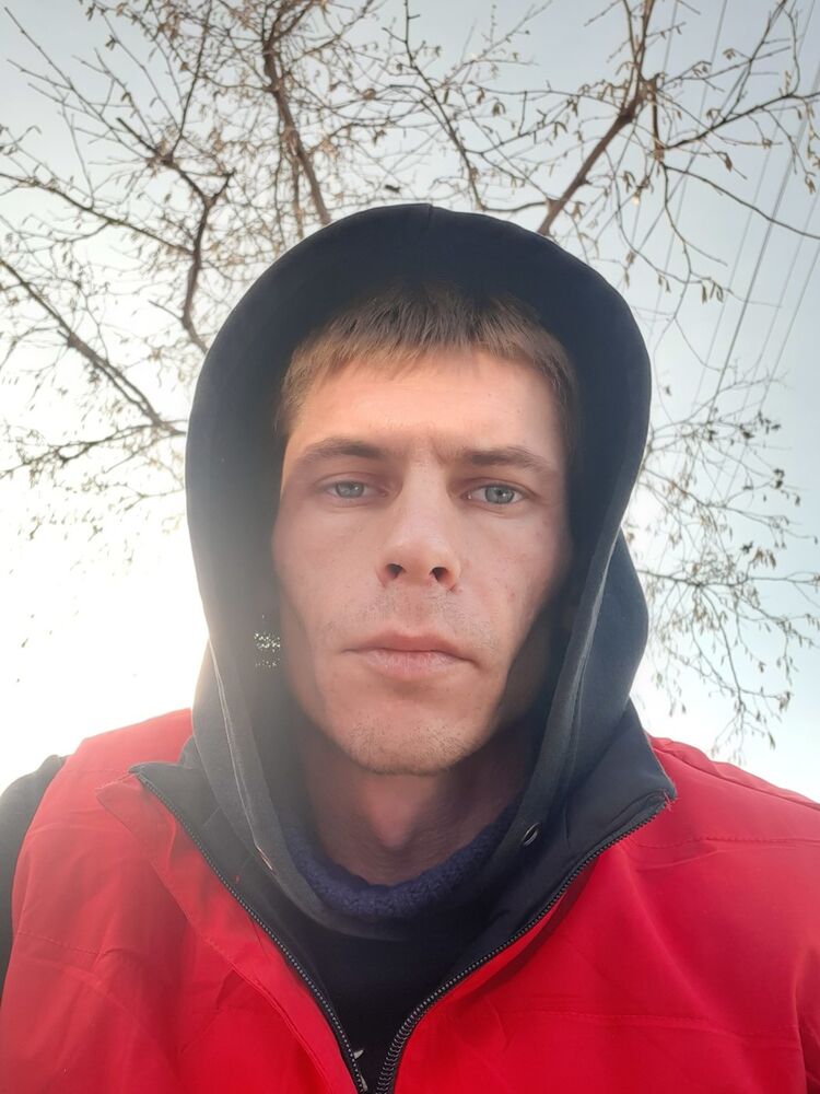  18690067  , 39 ,    