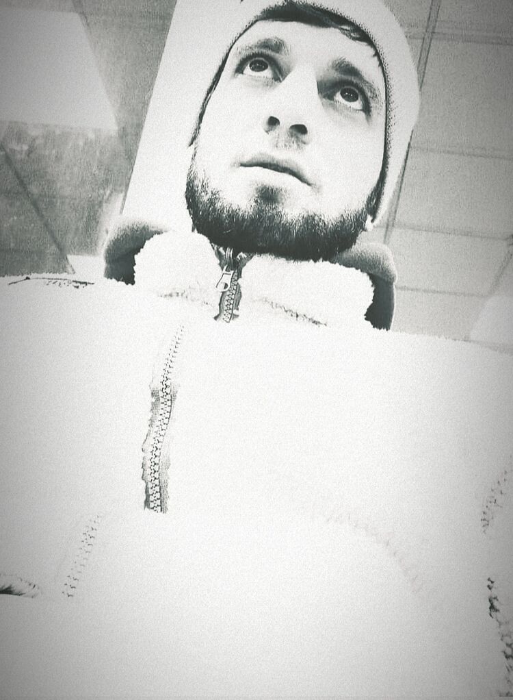  41608747  , 31 ,    
