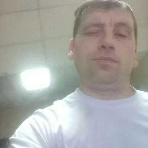  ,   Alexandr, 48 ,  
