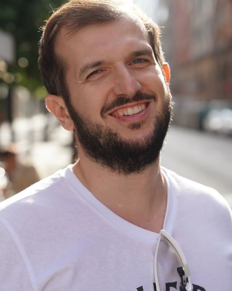  45261107  , 38 ,    -