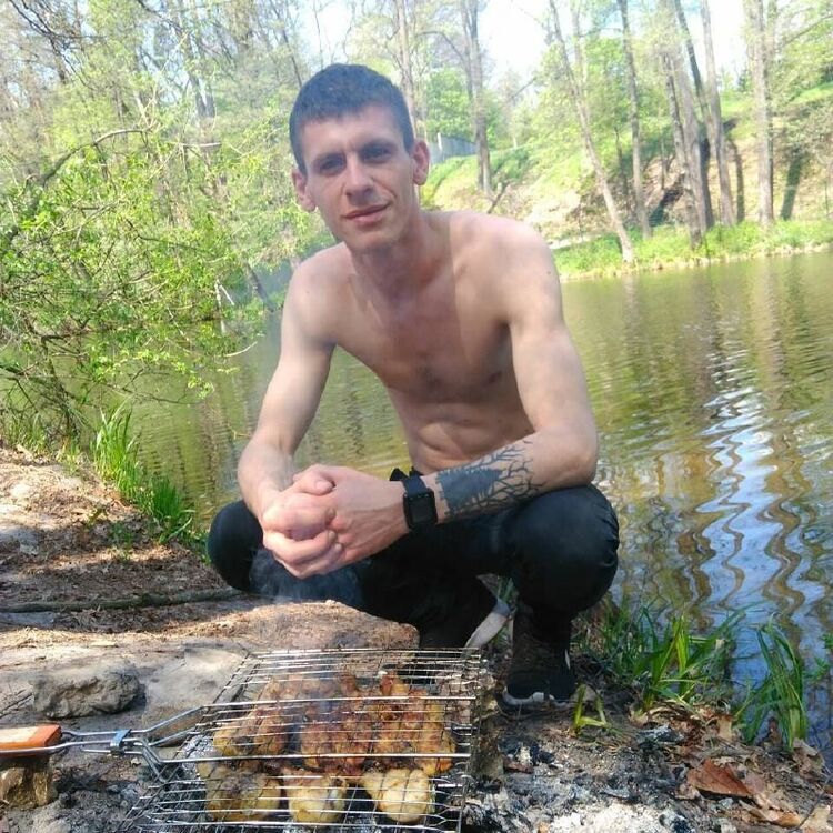  ,   Alexander, 29 ,   ,   , c 