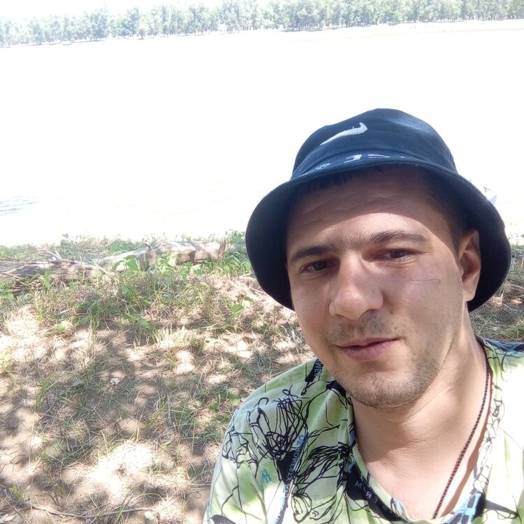  46965677  , 31 ,    