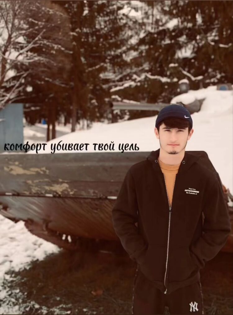  52644467  Nurik, 22 ,    -