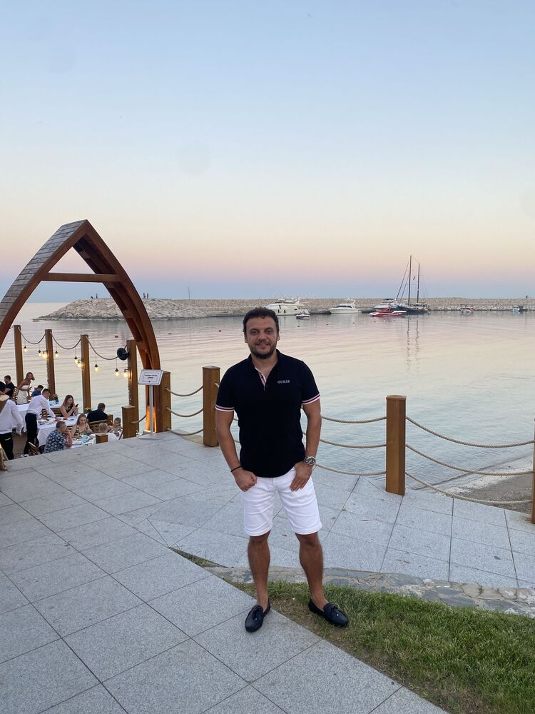  35804687  Celil, 36 ,    