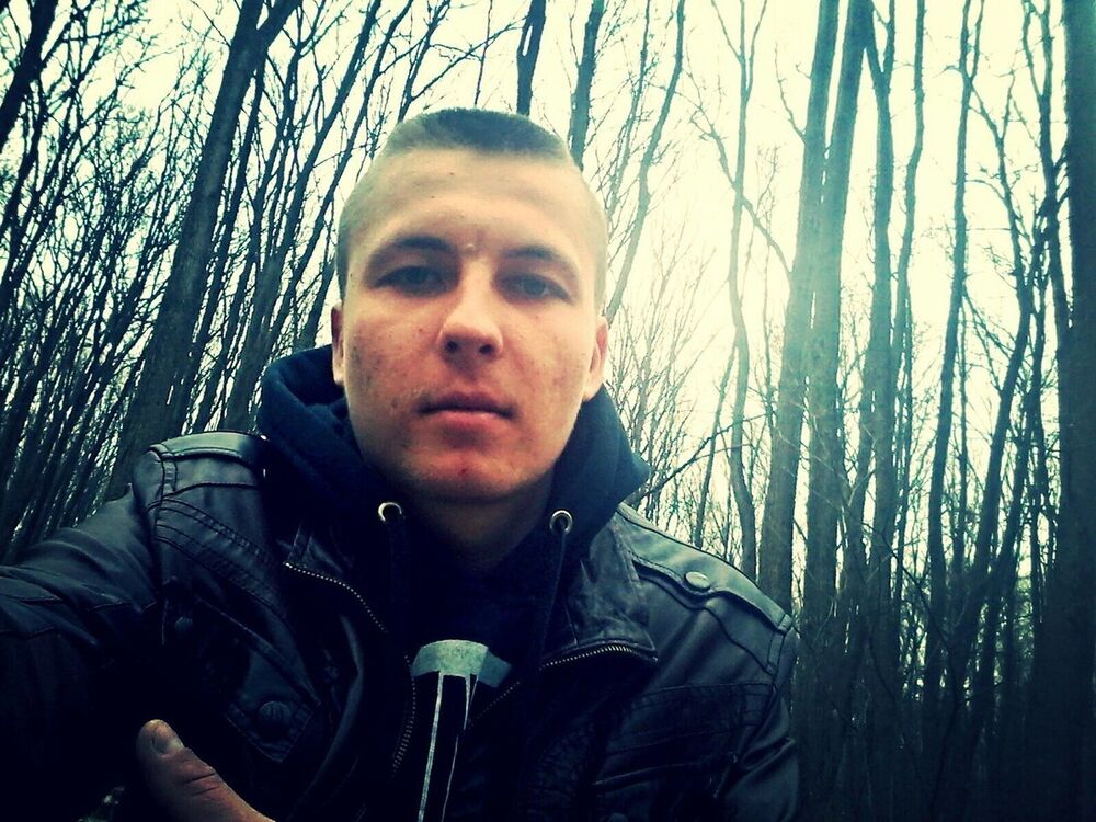  16506647  Oleksandr, 31 ,    