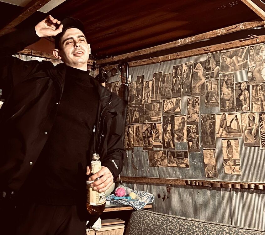 ,   Svyatoslav, 29 ,   ,   