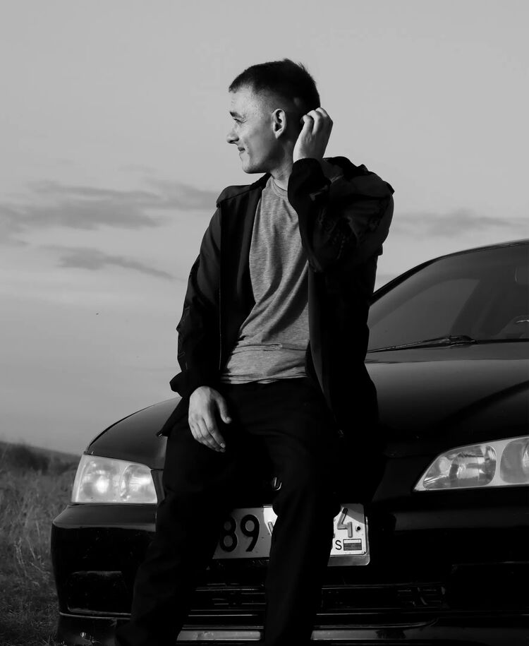  39424467  Sergey, 31 ,    