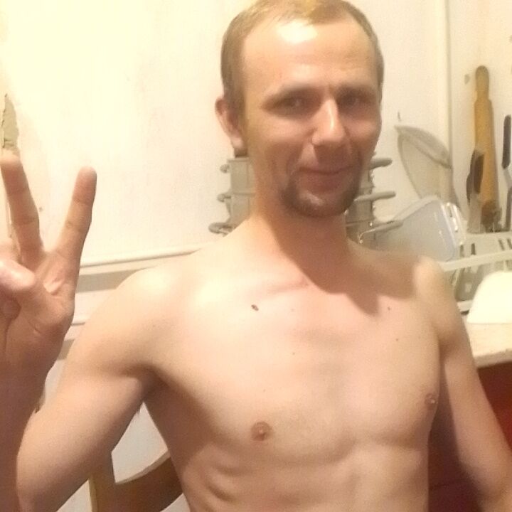  42798607  , 33 ,    