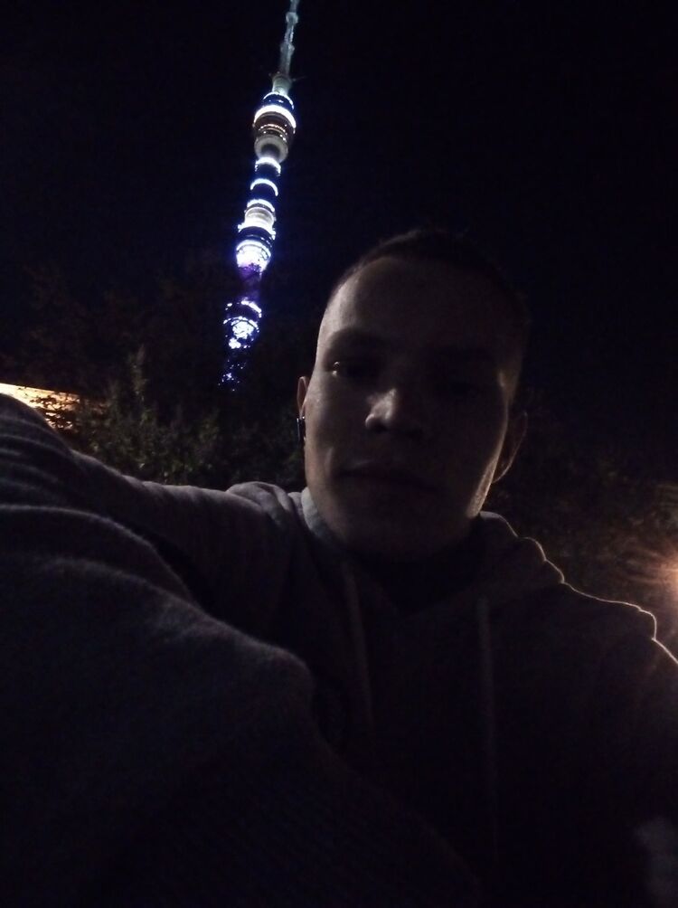  43236537  Nikolay, 26 ,    