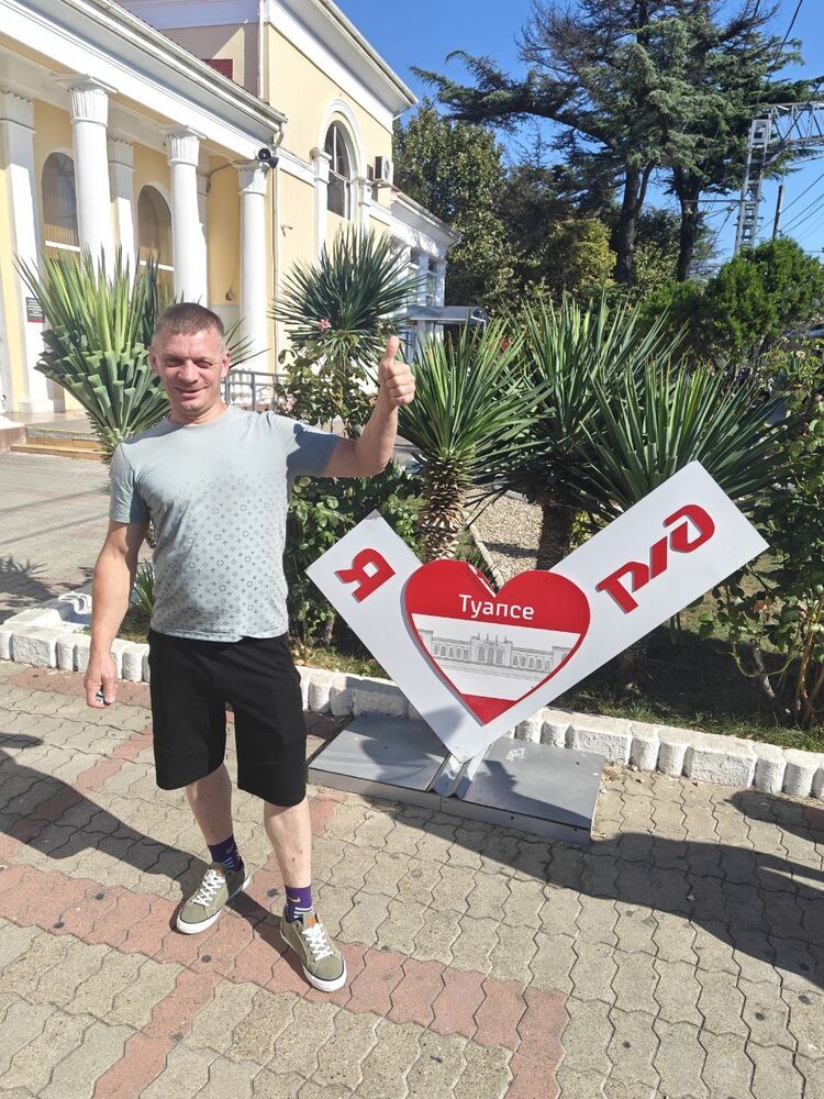  53839177  , 42 ,    --