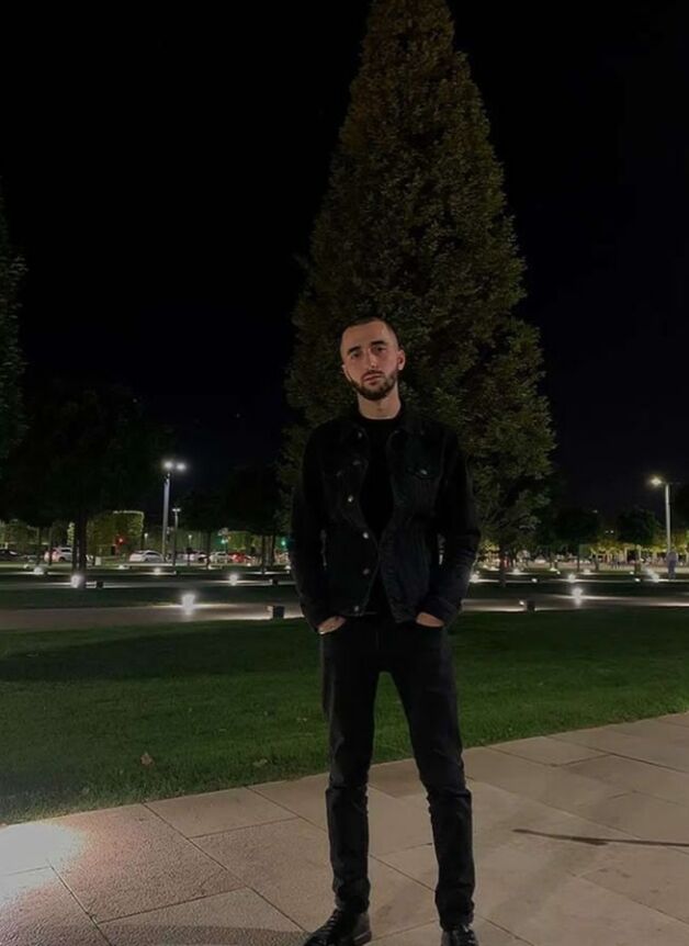  ,   , 28 ,   ,   