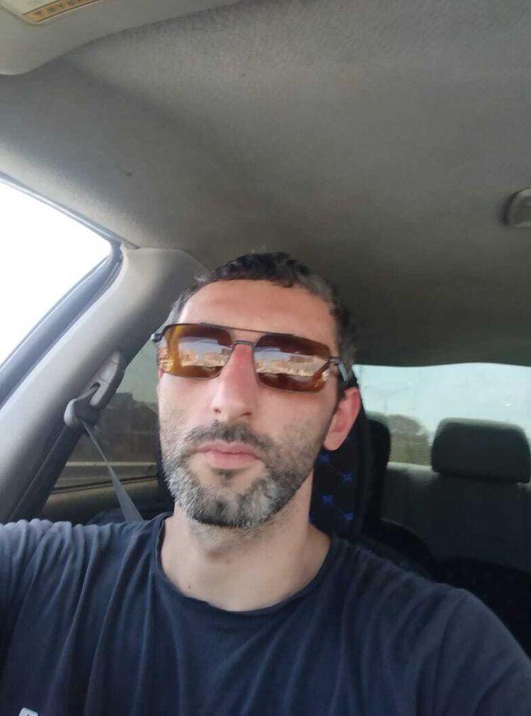  29525727  , 37 ,    