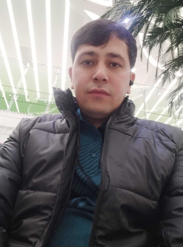  49533737  , 29 ,    