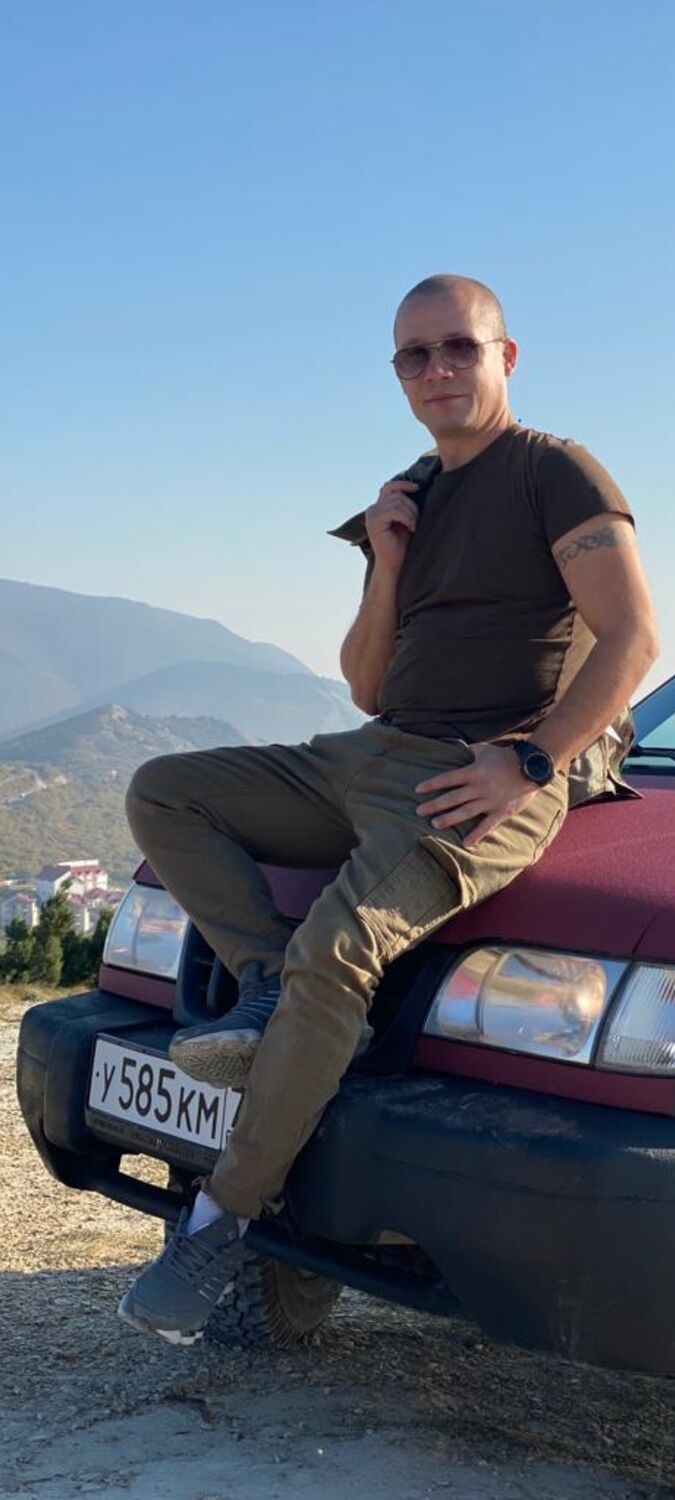  ,   Vladimir, 34 ,   ,   