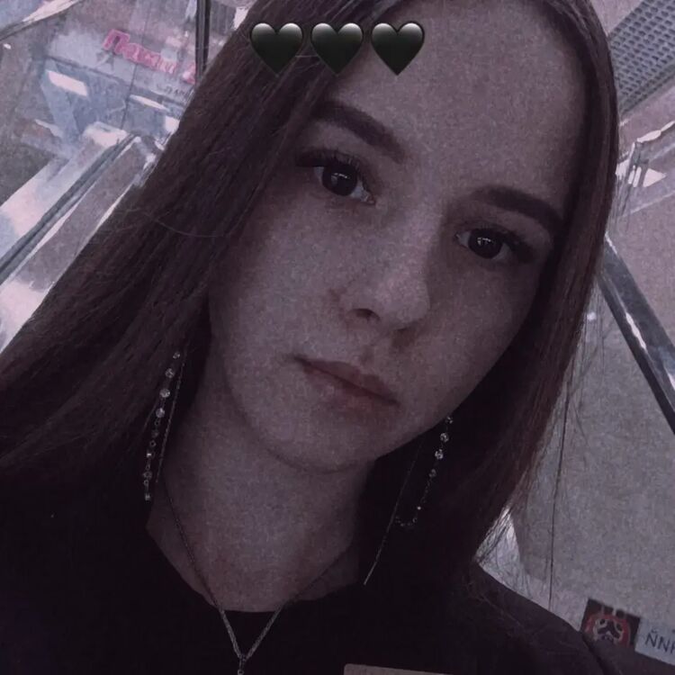  46720877  , 21 ,    
