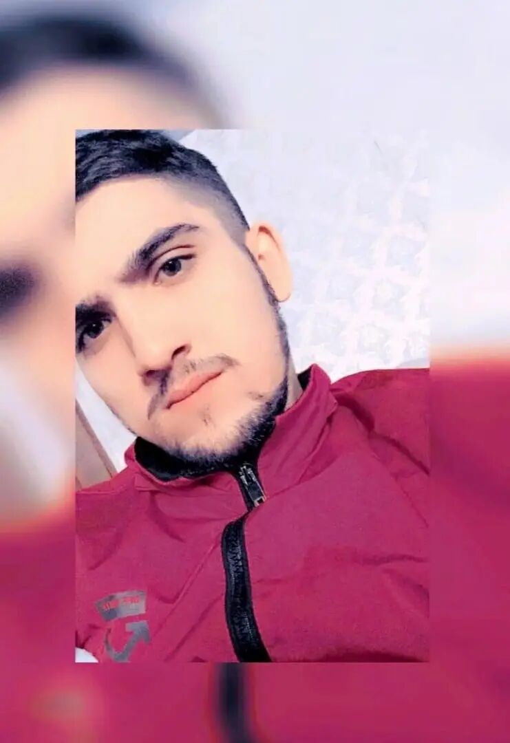  38382517  , 23 ,    