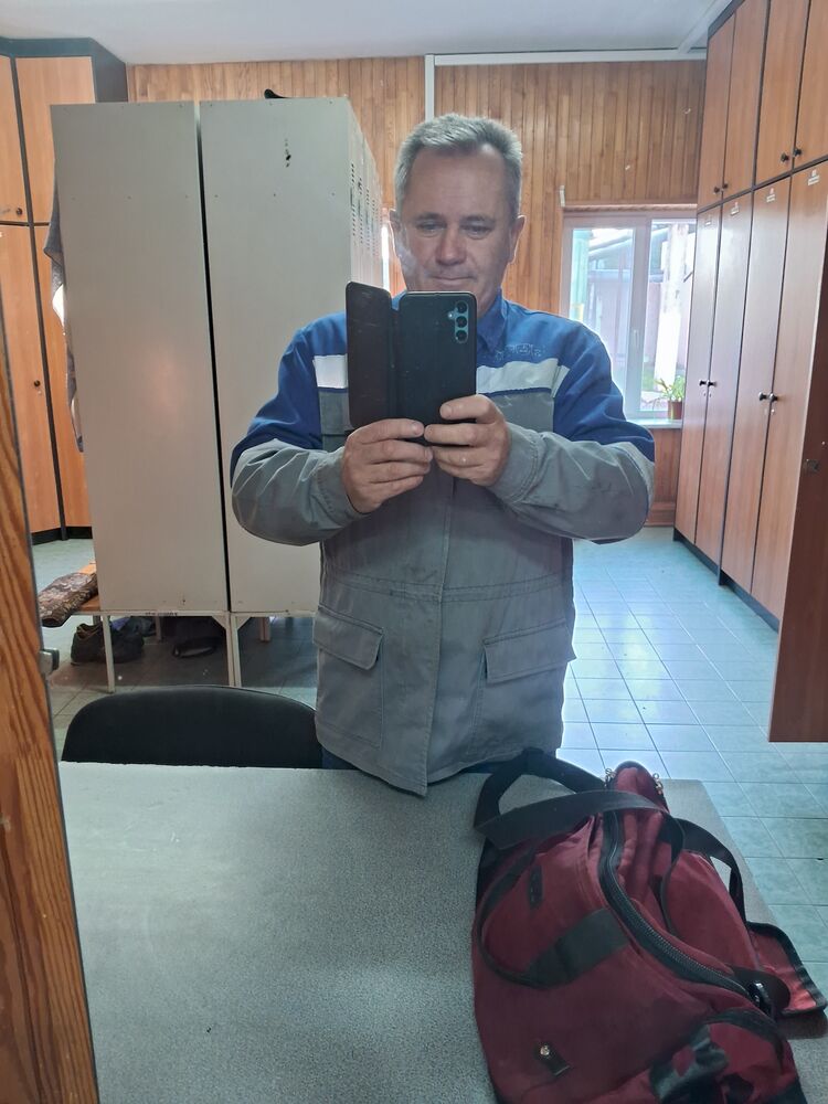  ,   Valeriy, 56 ,     , c 