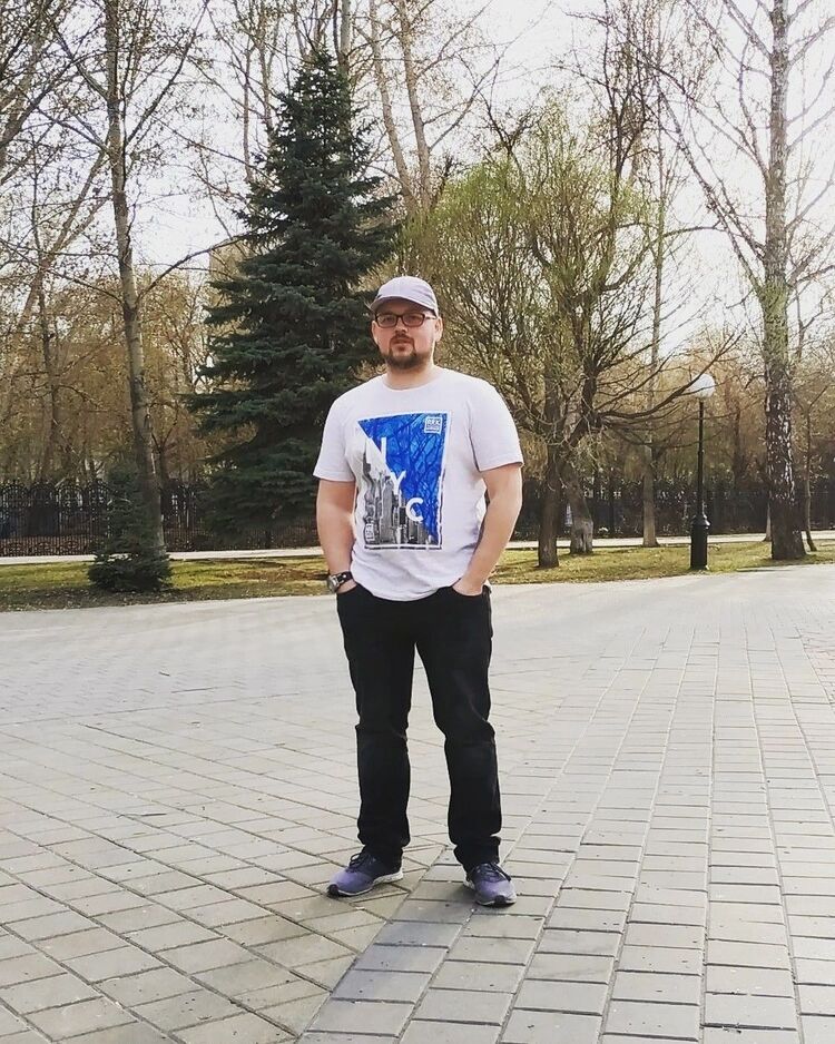  ,   Denis, 31 ,   ,   , c 