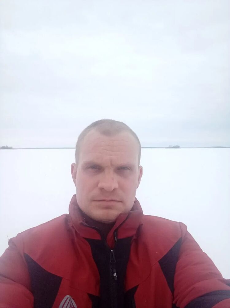  49630317  , 36 ,    