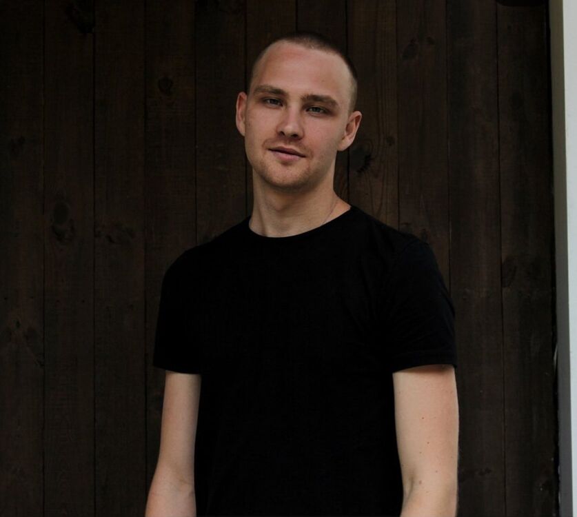 ���� 26873887 ������� �����, 32 ����, ���� ���������� � ������������