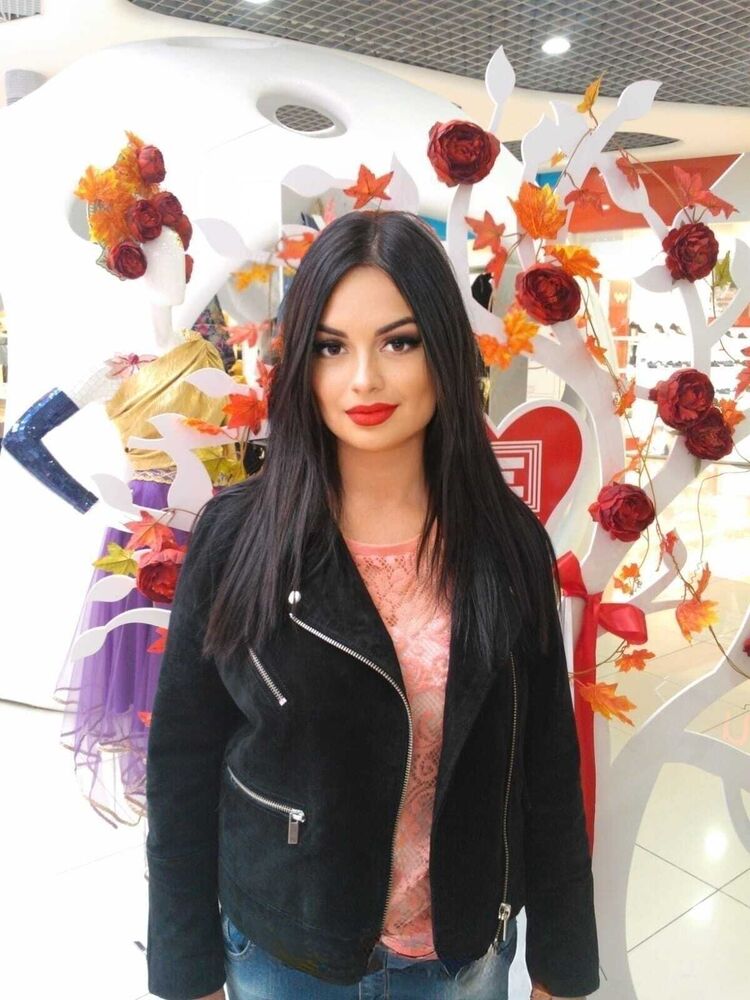  54635057  Regina, 33 ,    -