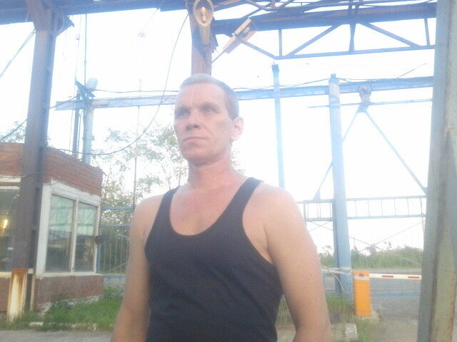  ,   Aleksandr, 52 ,   ,   , c 