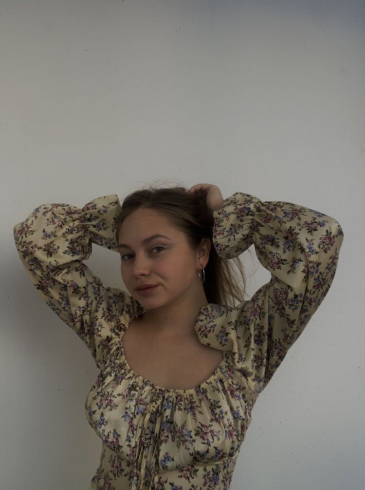  ,   , 22 ,     , c 