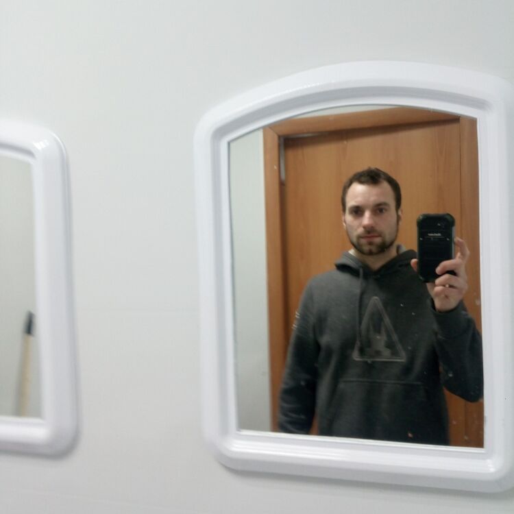  ,   Lubimchik, 35 ,   ,   , c 