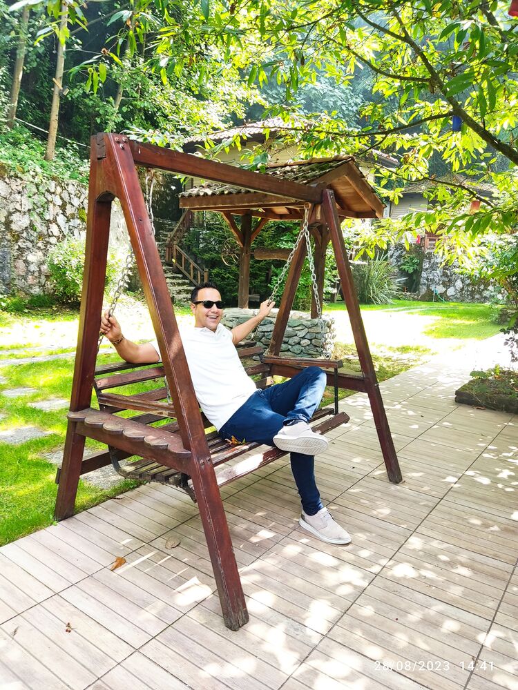 ,   Kadir, 37 ,   ,   