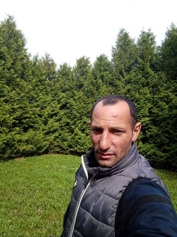  49956517  Garib, 36 ,    