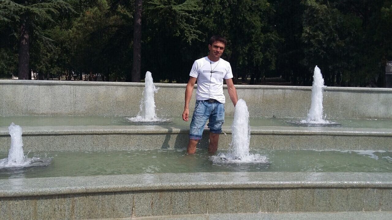  ,   Maxim, 40 ,   ,   