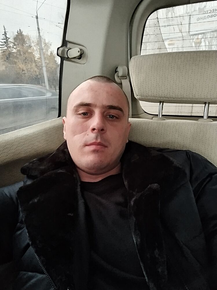  48368477  , 28 ,    