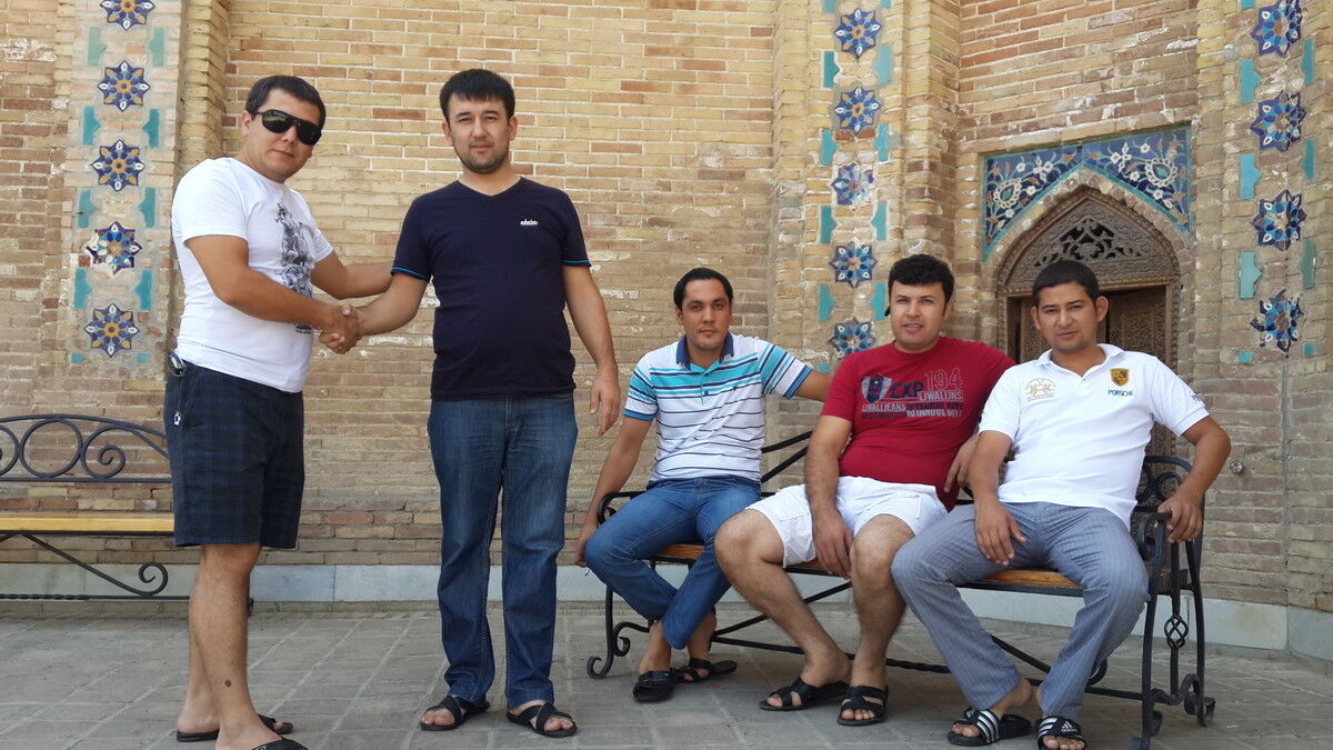  5712617  Sharof, 40 ,    