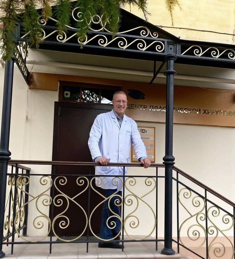  ,   Dr dima, 62 ,   ,   