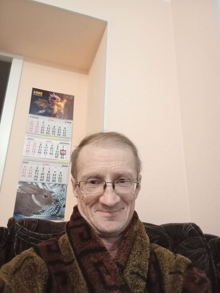  42533427  , 62 ,    