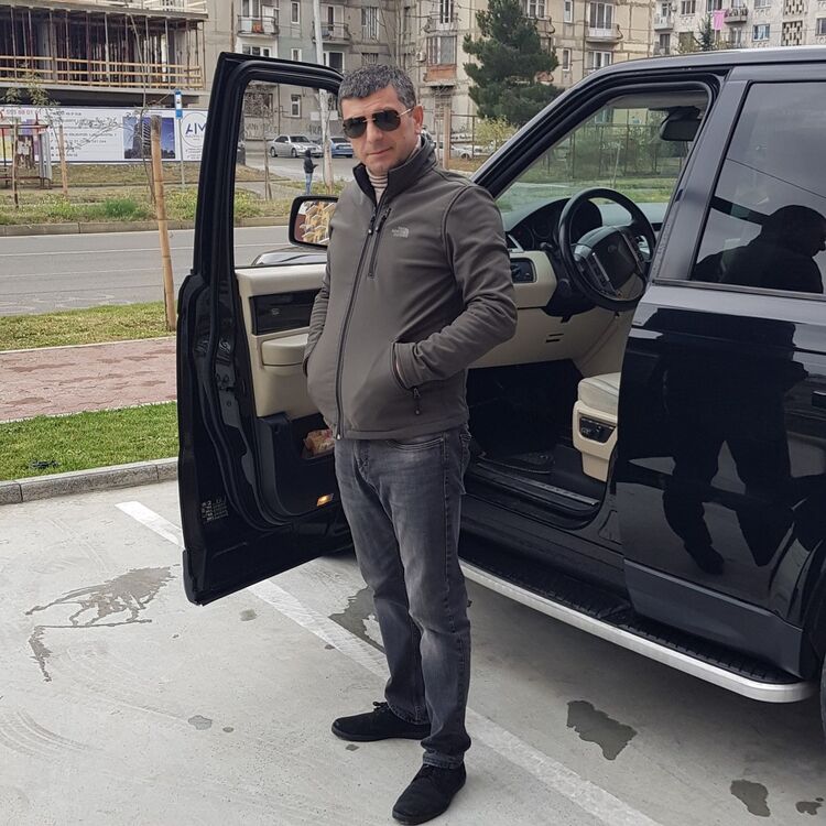  ,   Gio, 45 ,   