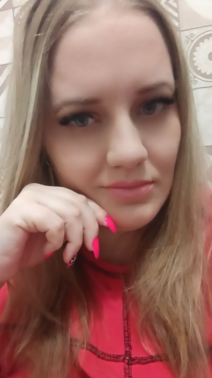  49515637  Anna, 30 ,    