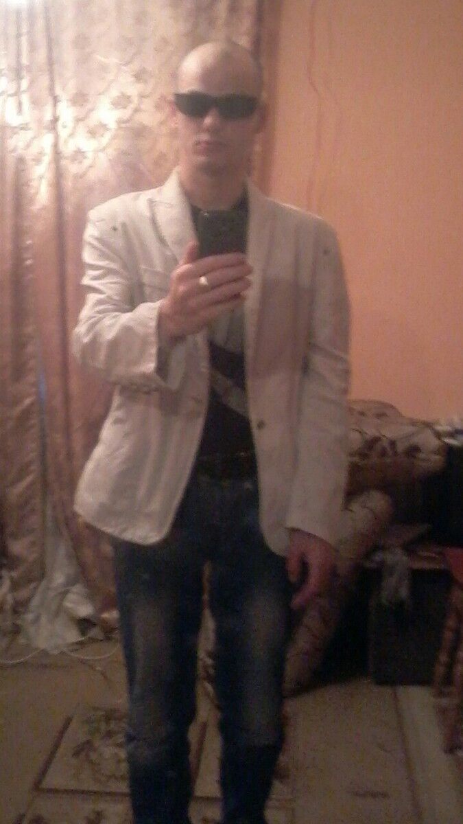  ,   Vladislav, 32 ,   ,   , c 
