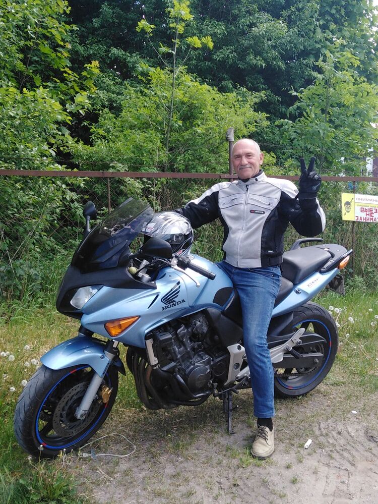  ,   Ivan, 68 ,   ,   , c 