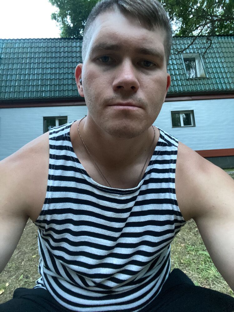  28392497  , 33 ,    