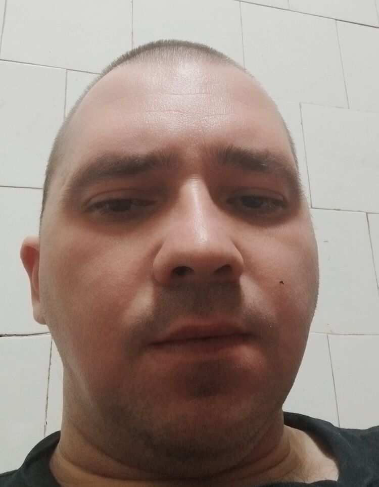  33049527  , 38 ,    