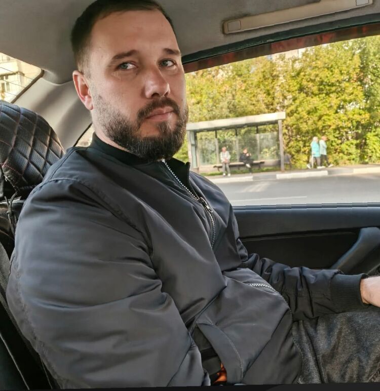 ���� 56044307 ������� A����, 33 ����, ���� ���������� � ����������