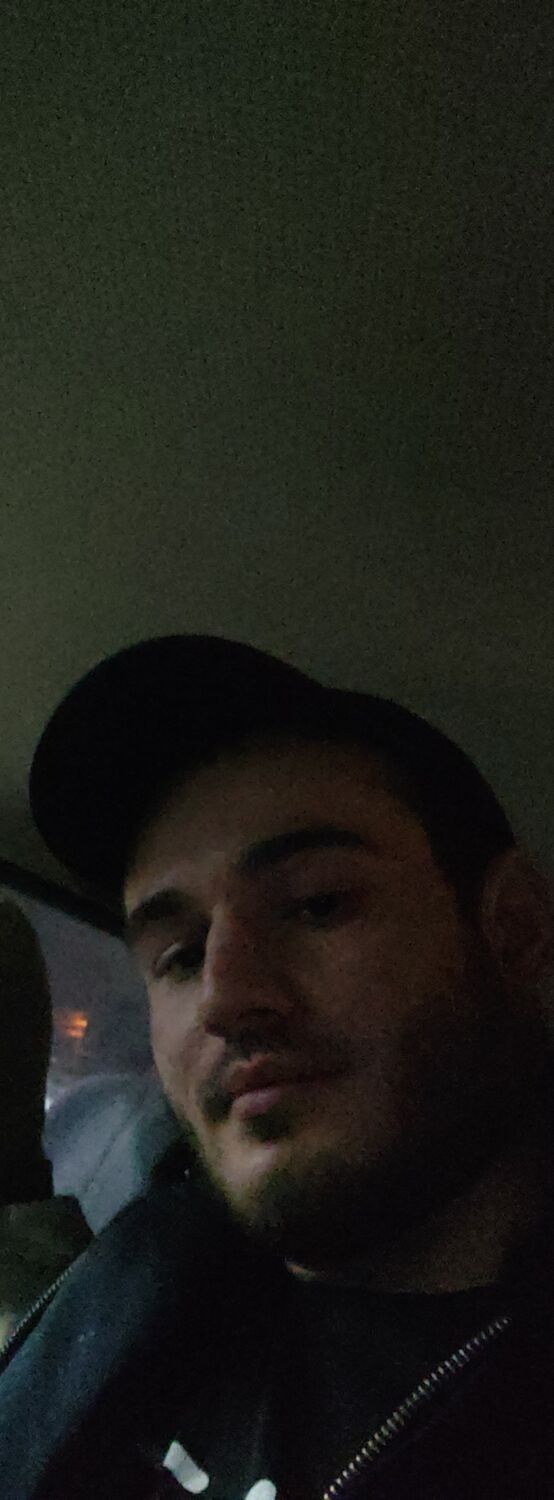 33348017  Ali, 28 ,    