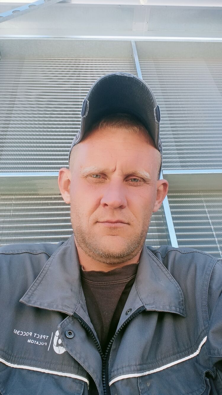  49682537  , 33 ,    