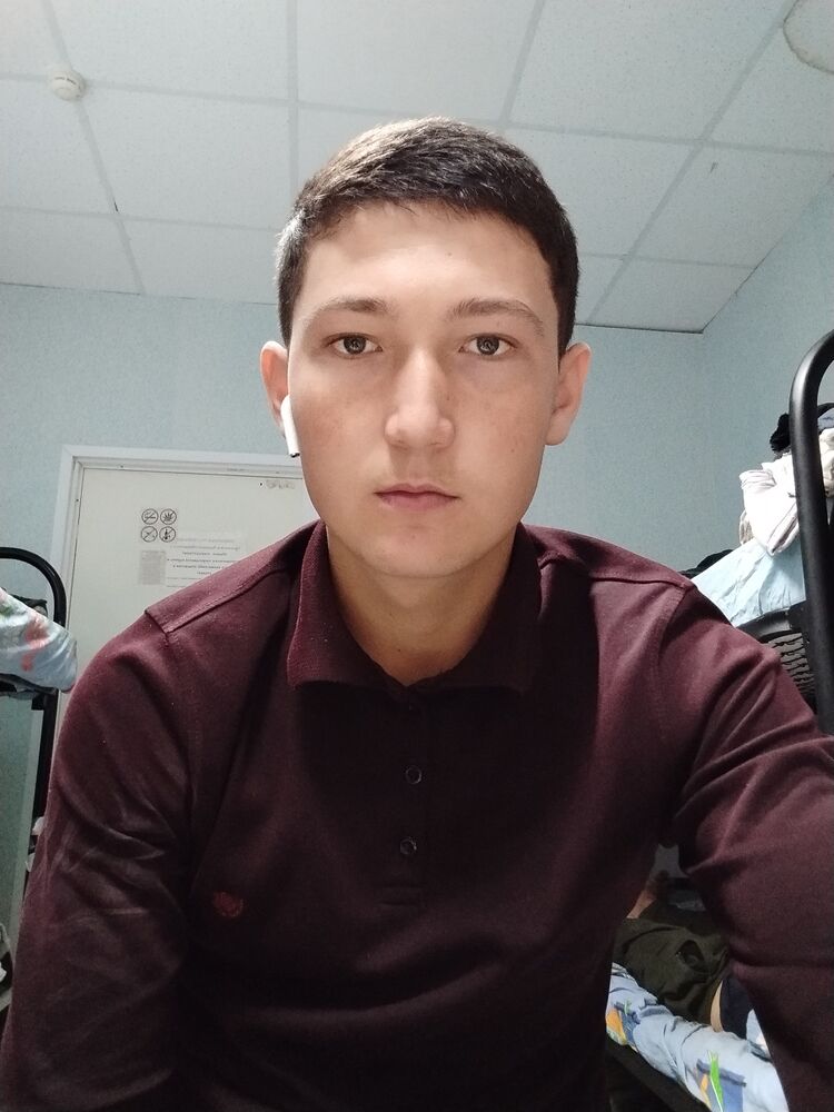  -,   Rustam, 25 ,   ,   