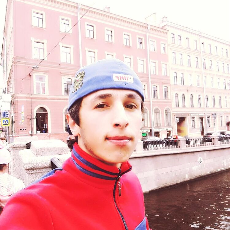  23980657  Remil, 27 ,    