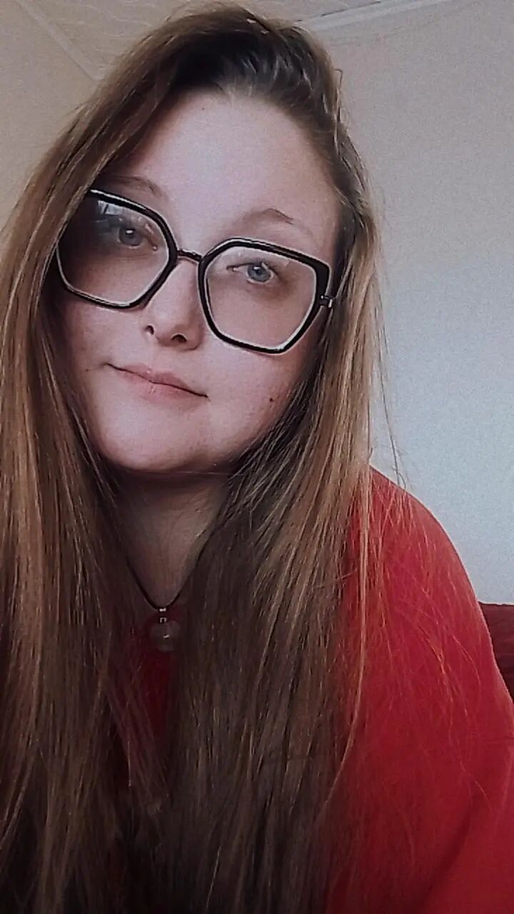  48687767  , 28 ,    