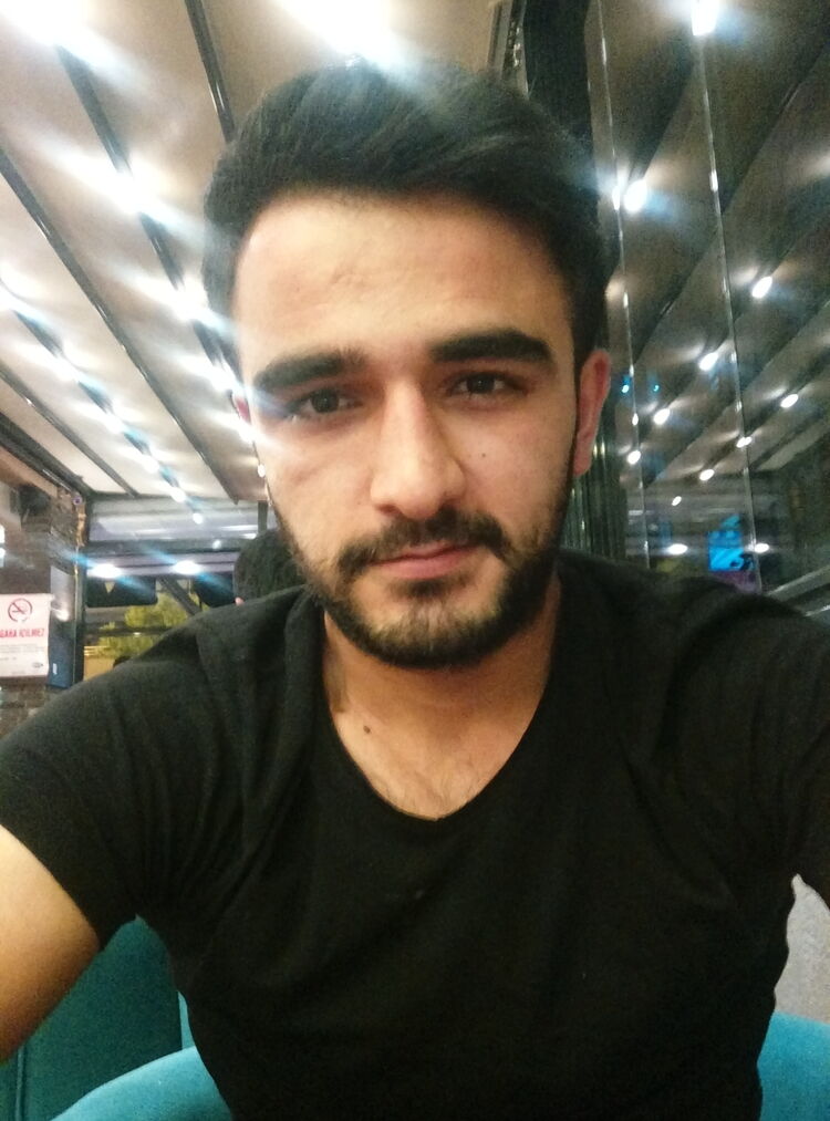  ,   Kamran, 29 ,   ,   